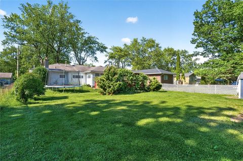 Tiny photo for 213 Ransford Avenue, Irondequoit, NY 14622 (MLS # R1689169)