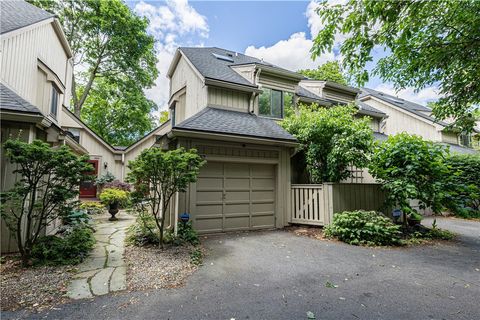 Photo of 957 East Avenue, Rochester, NY 14607 (MLS # R1694938)