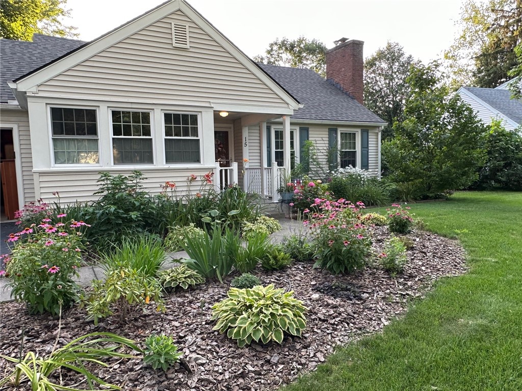 Homes For Sale 1 15 lynnwood drive