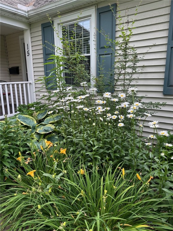 Homes For Sale 3 15 lynnwood drive