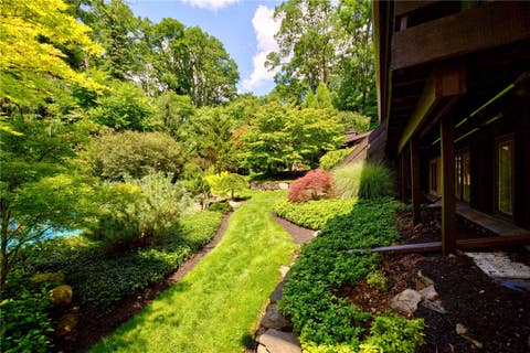 Tiny photo for 3 Hardwood Hill Road, Perinton, NY 14534 (MLS # R1705245)