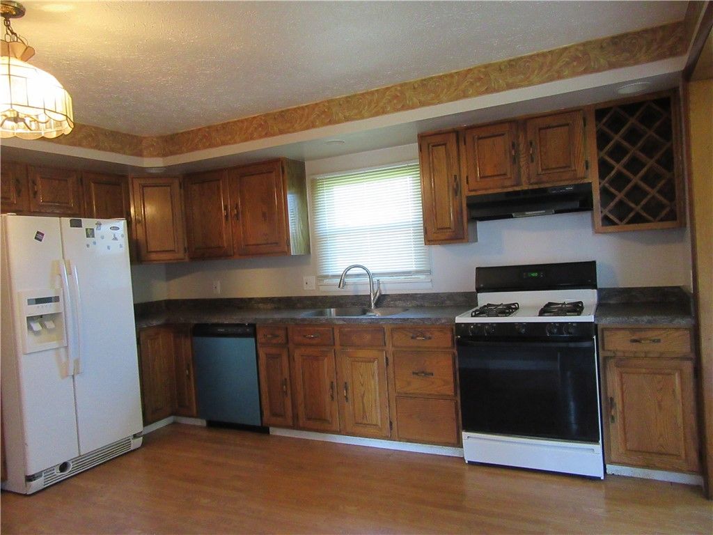 Photo of 212 Vollmer Parkway, Henrietta, NY 14623 (MLS # R1671299)