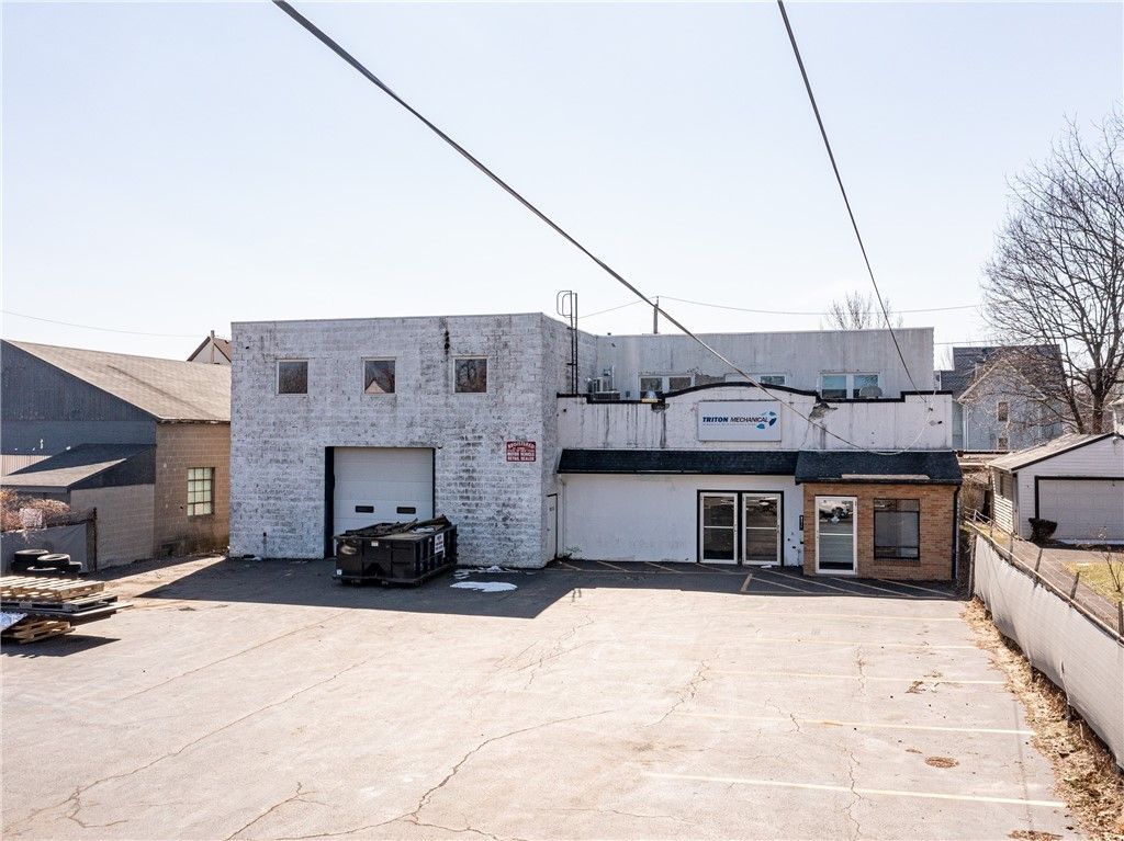 Photo of 119 Garson Avenue, Rochester, NY 14609 (MLS # R1459821)