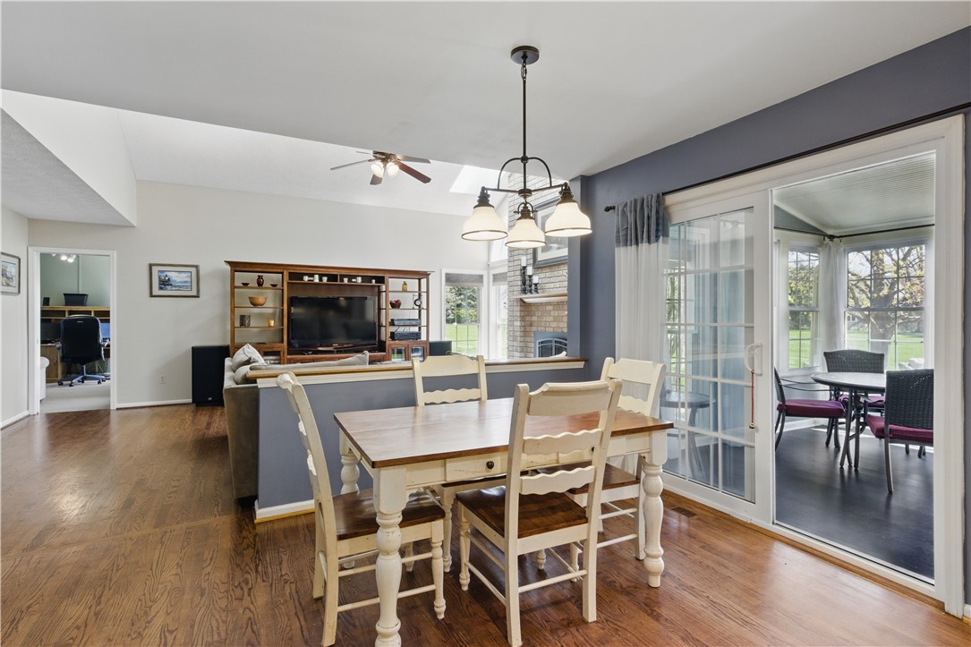 7 Bethnal Green Grn, Penfield, New York image 17
