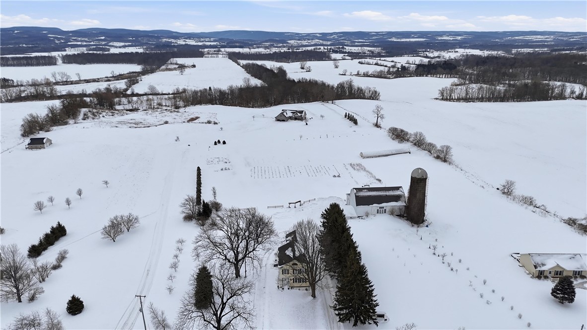 8361 State Route 5 And 20