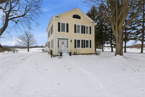 Homes For Sale - 8361 State Route 5 And 20<br/> West Bloomfield, NY 14469