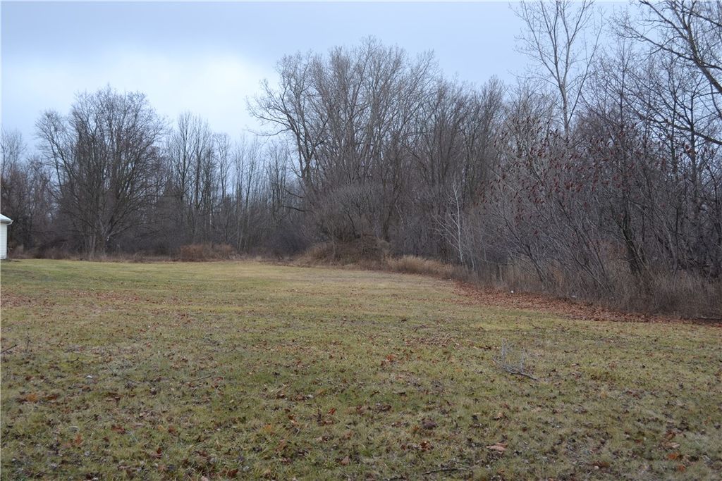 Photo of 7185 W Main Road, Leroy, NY 14482 (MLS # R1597830)