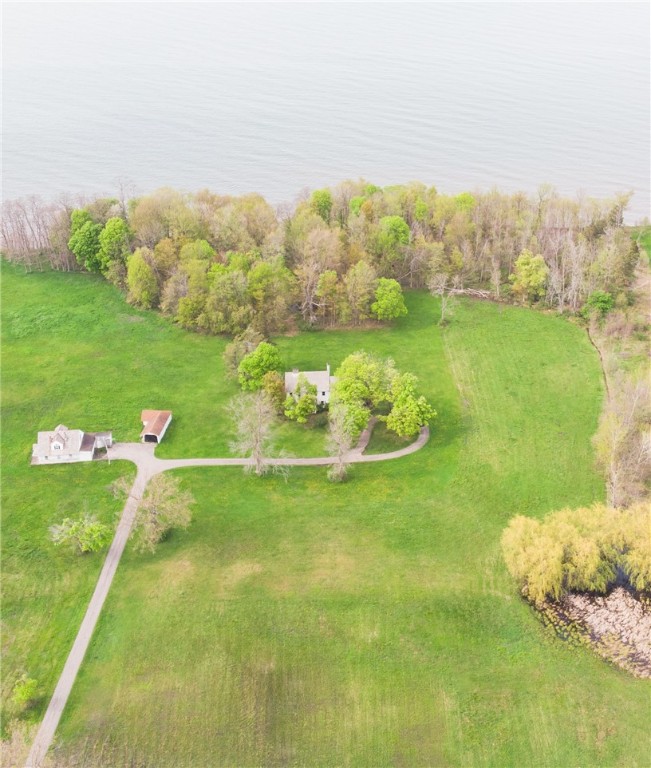 1516 Lake Road, Webster, New York image 45
