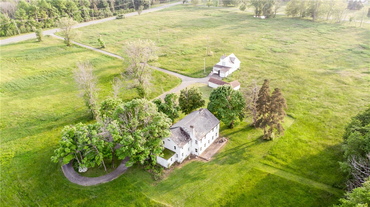 1516 Lake Road, Webster, New York image 11