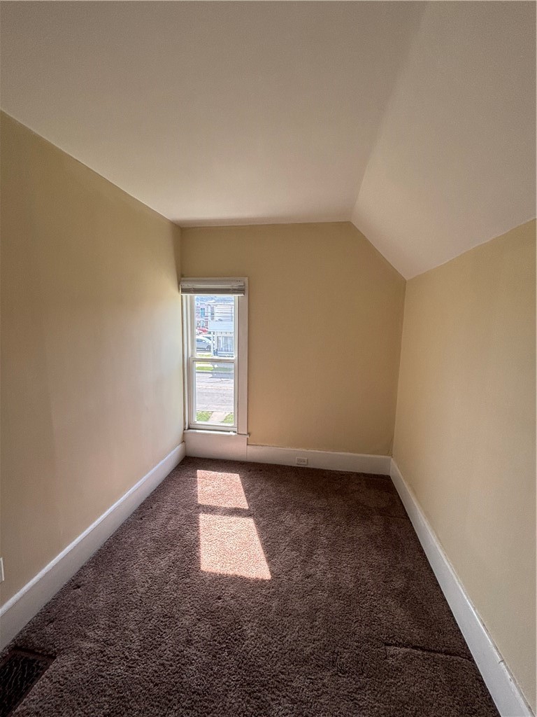 1056 walnut street 4