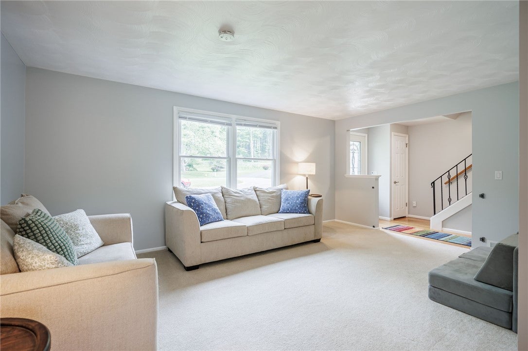 54 Maple Leaf Circle