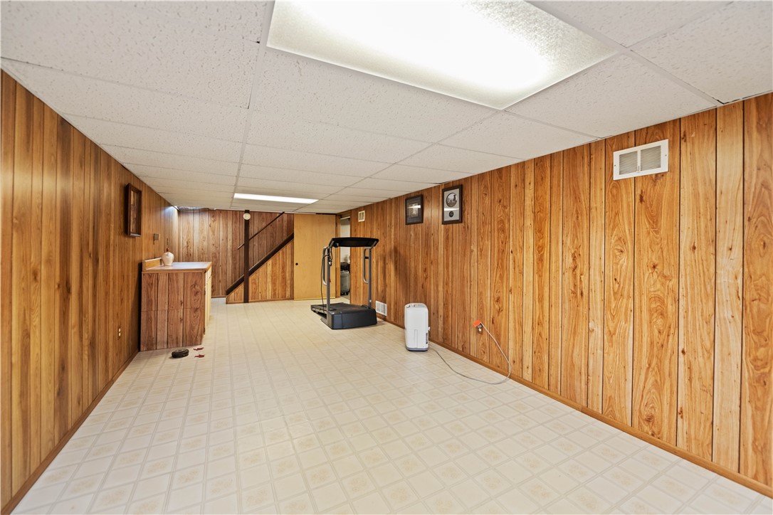 148 Baxton Circle, Penfield, New York image 26