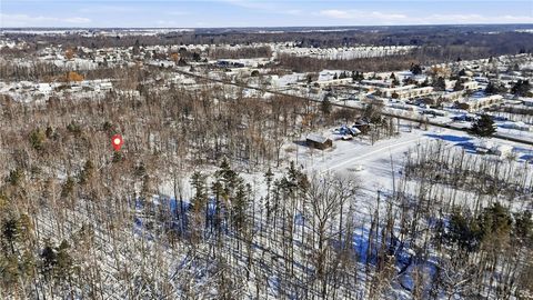 Tiny photo for 9 Moonshadow Landing, Hamlin, NY 14464 (MLS # R1659006)