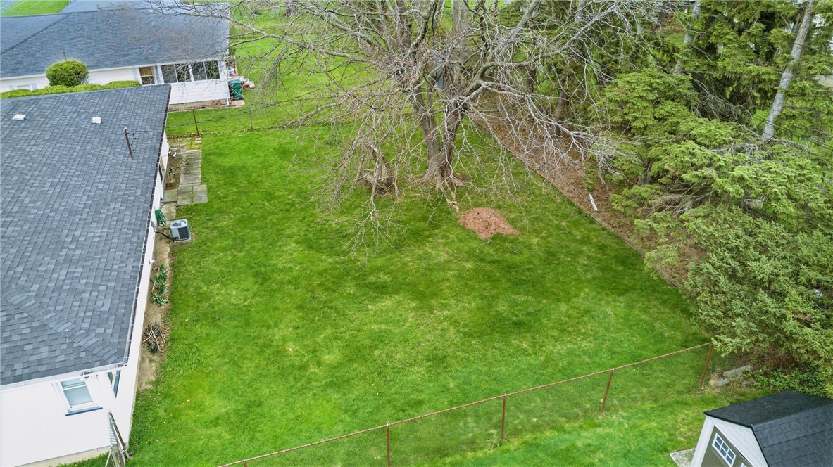 110 Hillview Drive, Irondequoit, New York image 34
