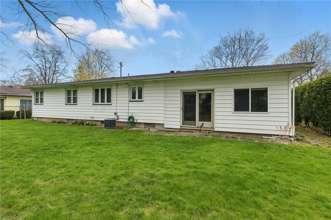 110 Hillview Drive, Irondequoit, New York image 29