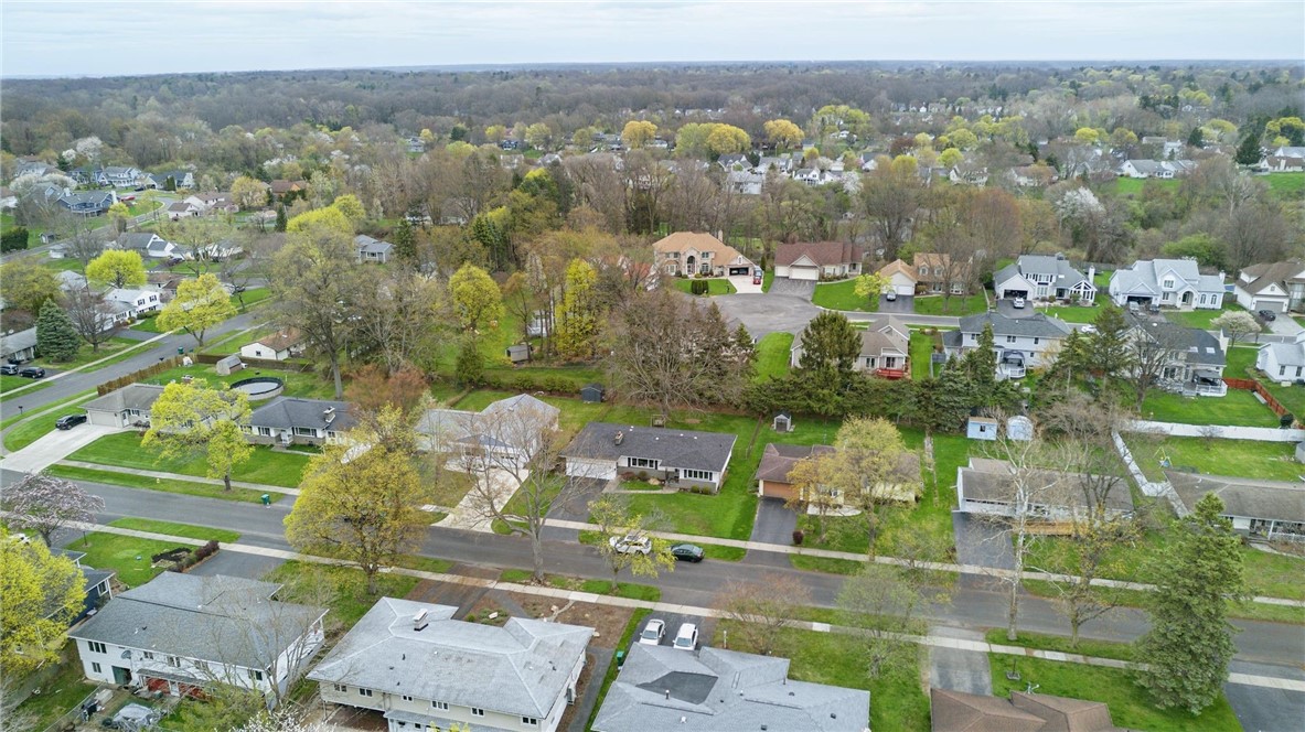 110 Hillview Drive, Irondequoit, New York image 36