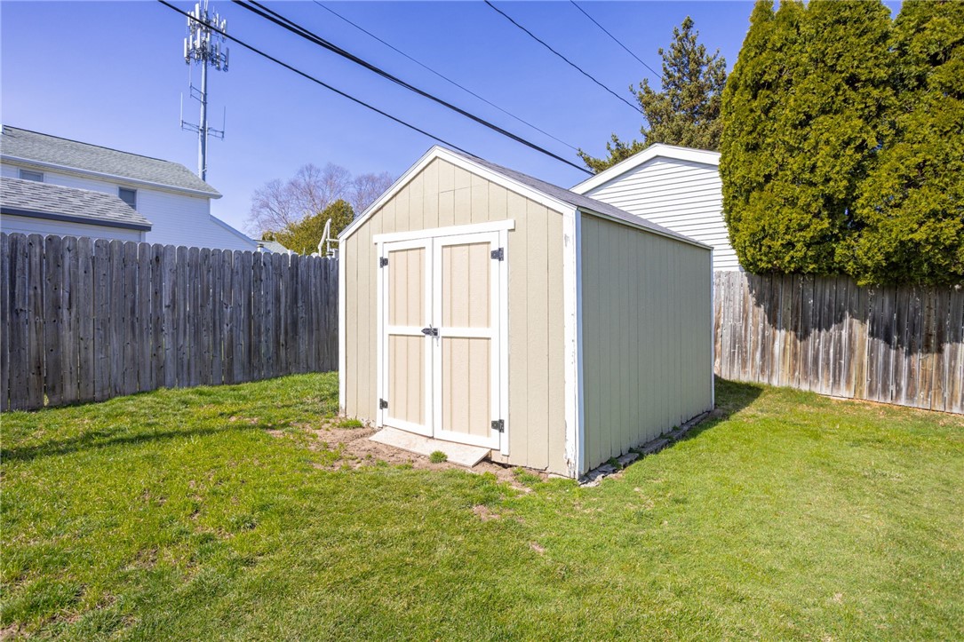 7 Arcadia Parkway, Greece, New York image 4