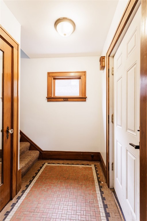 Search Properties 4 2092 titus avenue