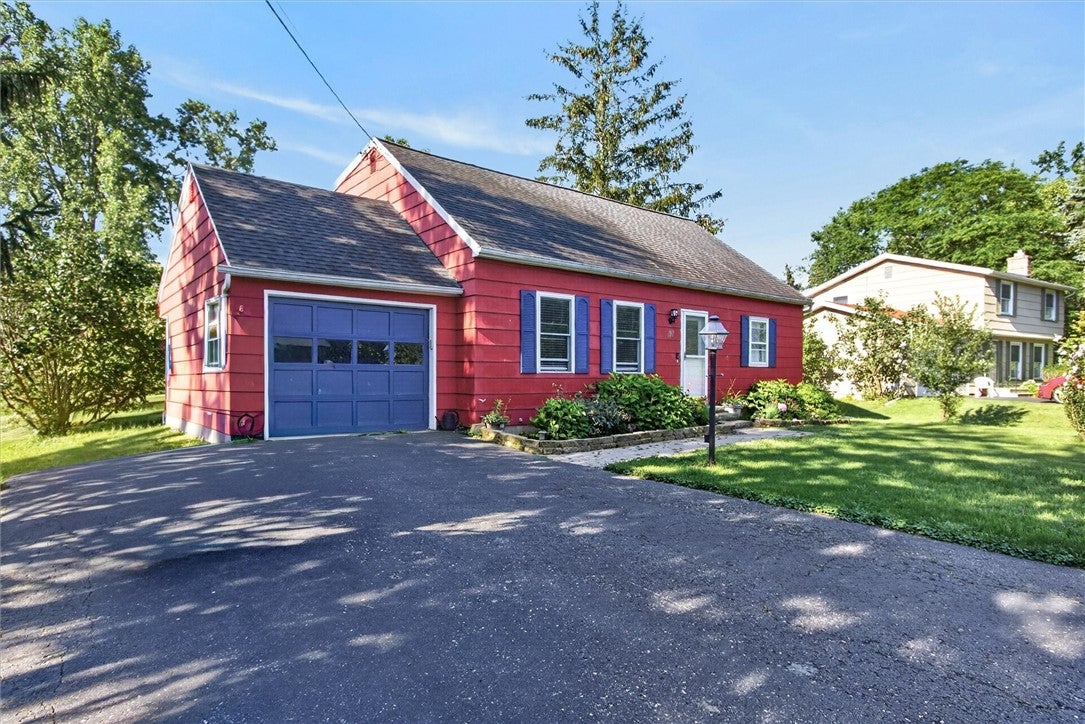 17 Karenlee Drive