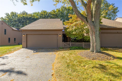 Photo for 7 Sky Ridge Drive