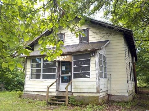 1140 N Main Street Newark NY 14513