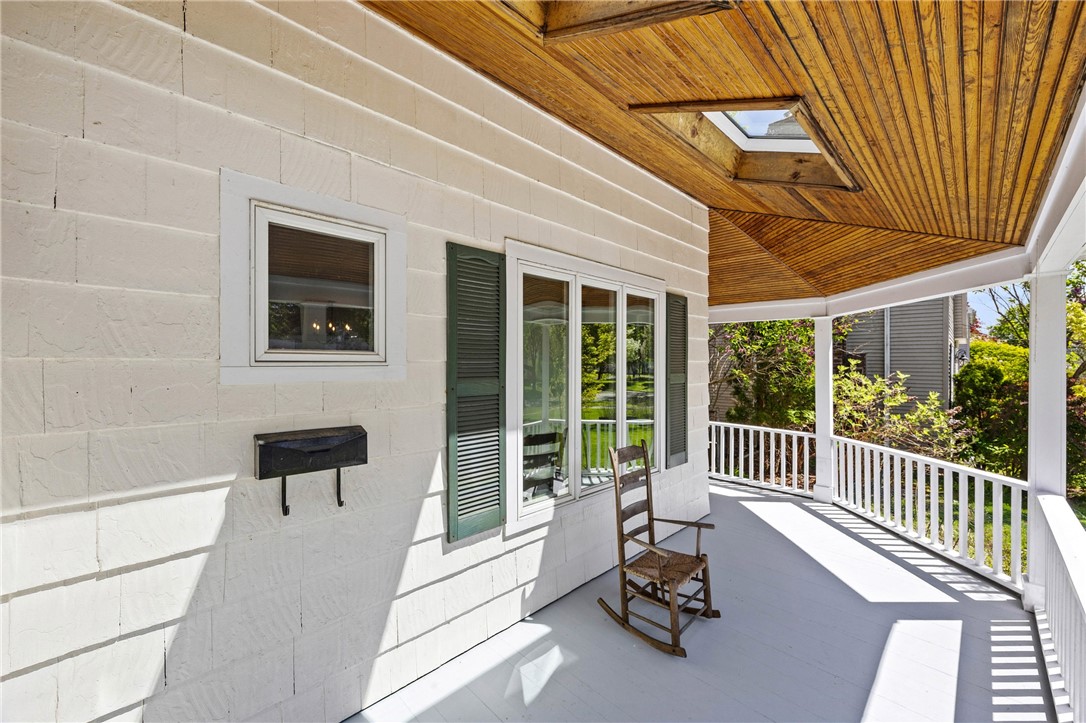 202 clovercrest drive