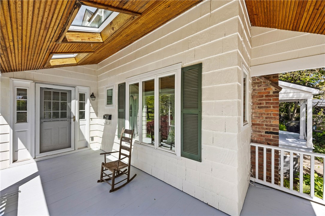 202 clovercrest drive