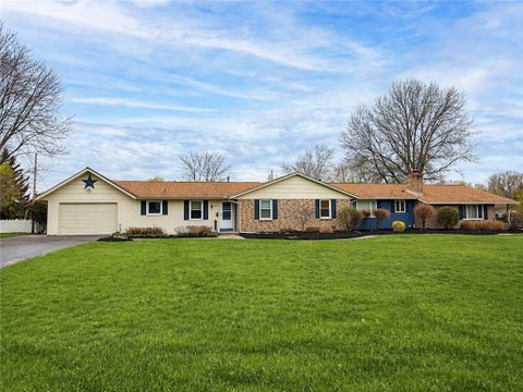 Multifamily For Sale - 1063-1065 Bay Road<br/> Monroe County, Webster, NY 14580