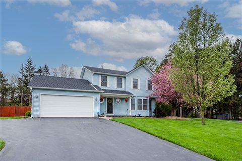 767 bishops lane webster ny 14580