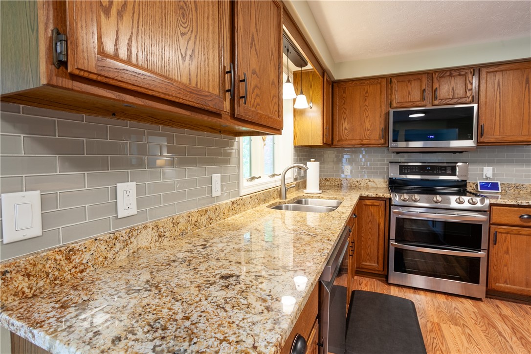 767 Bishops Lane, Webster, New York image 11