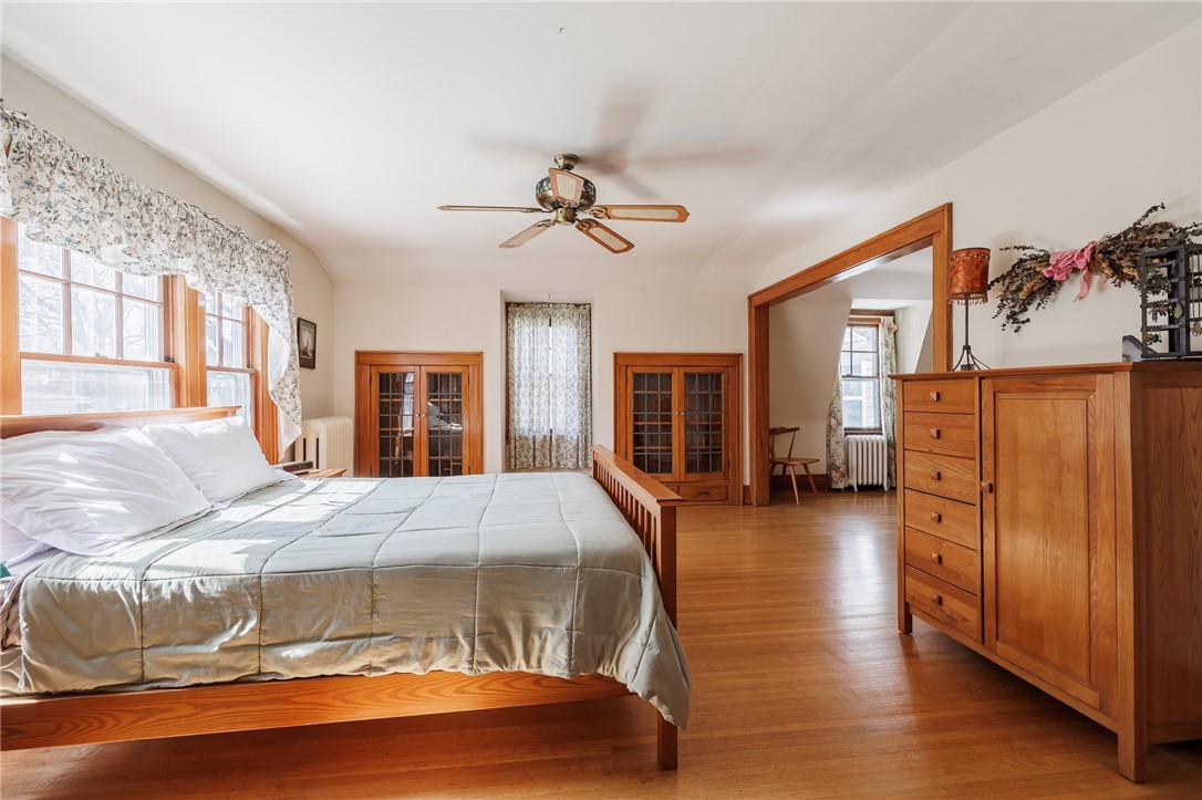 4572 Saint Paul Boulevard, Irondequoit, New York image 28