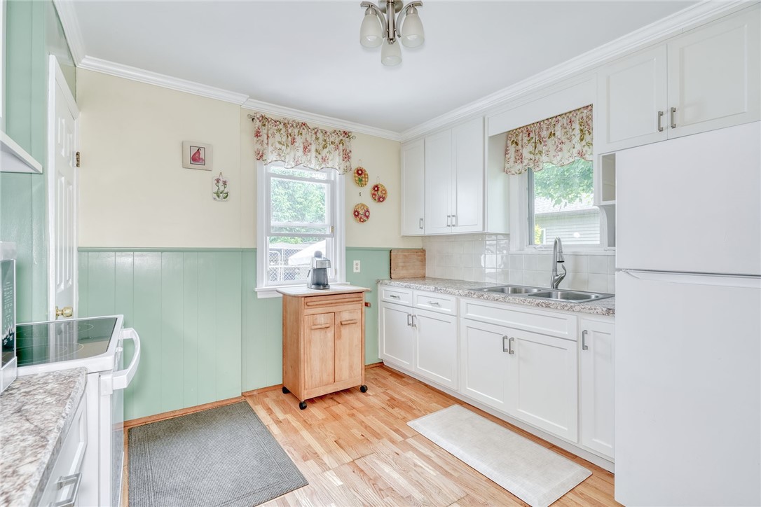 350 Colebourne Road, Rochester, New York image 22