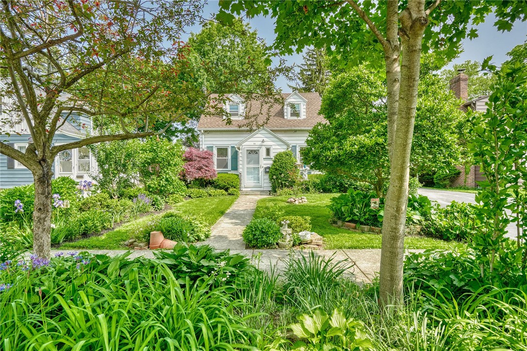 350 Colebourne Road, Rochester, New York image 3