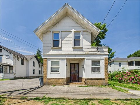 Multifamily For Sale - 99 Washington Street<br/> Auburn, NY 13021