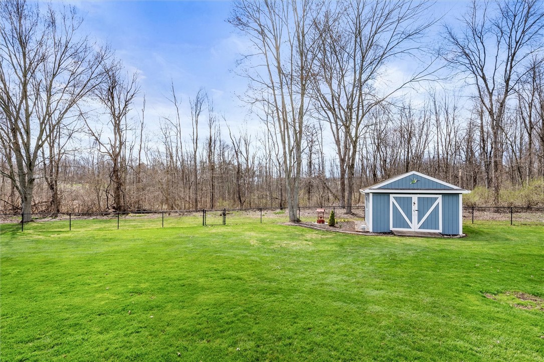 16 Kemp Drive, Macedon, New York image 36