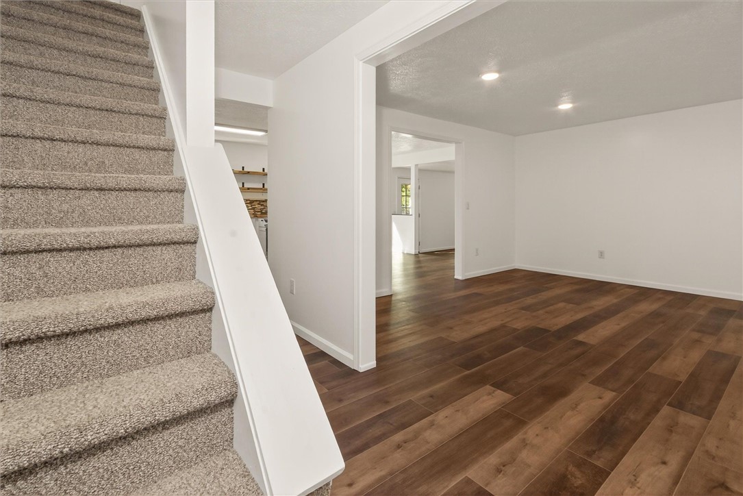 199 Evergreen Road