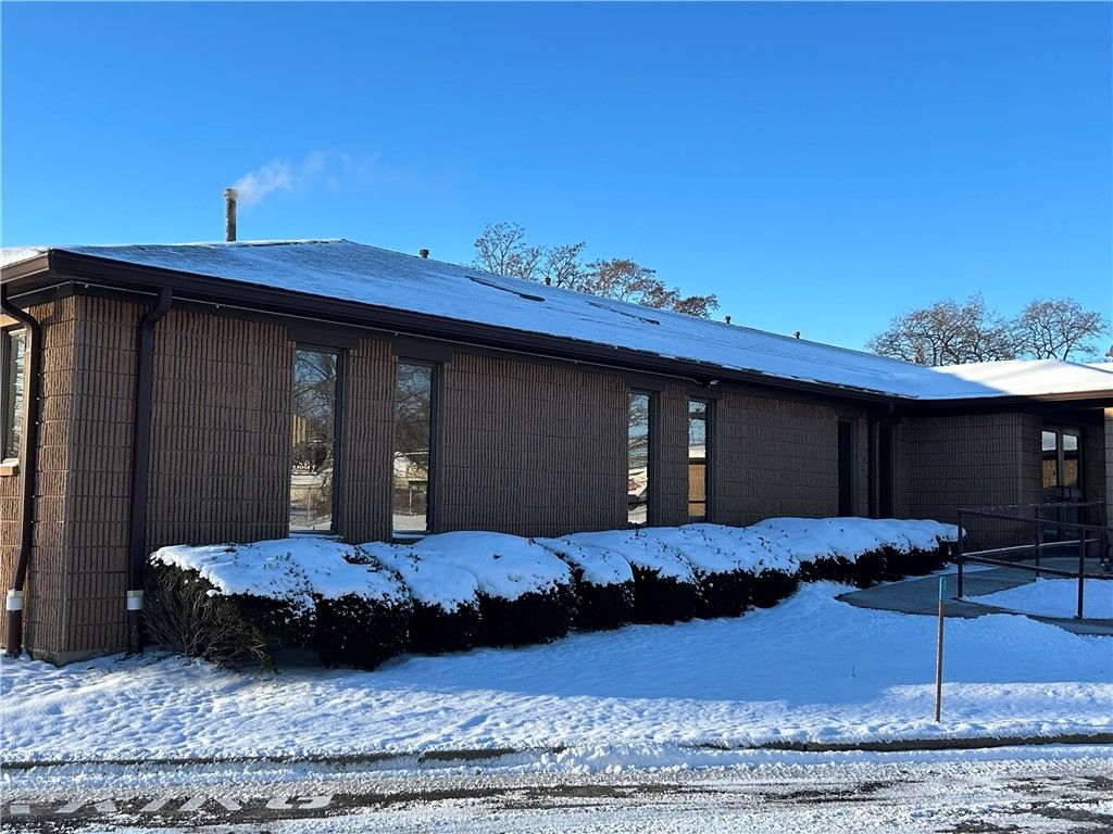 Photo of 2211 Lyell Avenue, Gates, NY 14606 (MLS # R1653746)