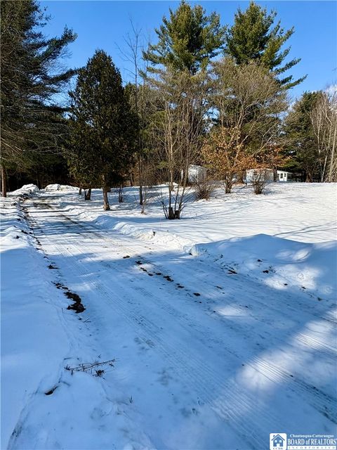 6070 Wiery Road Mayville NY 14757