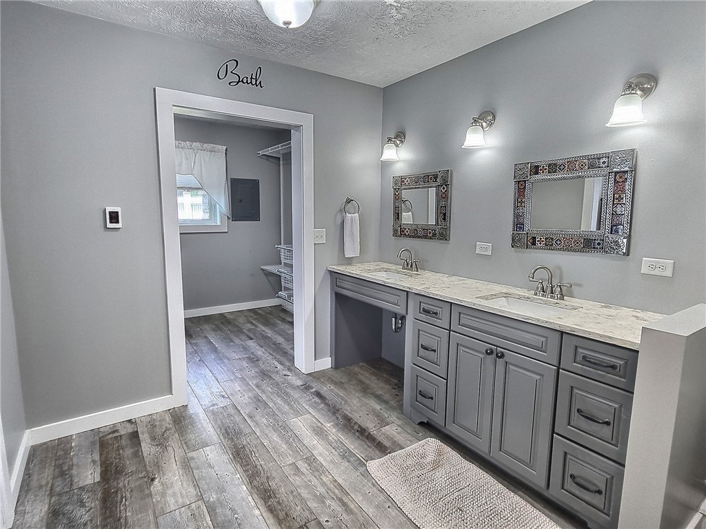 Genoa, New York 13081, United States, 3 Bedrooms Bedrooms, ,2 BathroomsBathrooms,Residential,Active,158026