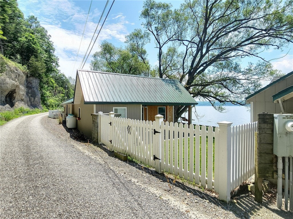 Genoa, New York 13081, United States, 3 Bedrooms Bedrooms, ,2 BathroomsBathrooms,Residential,Active,158026