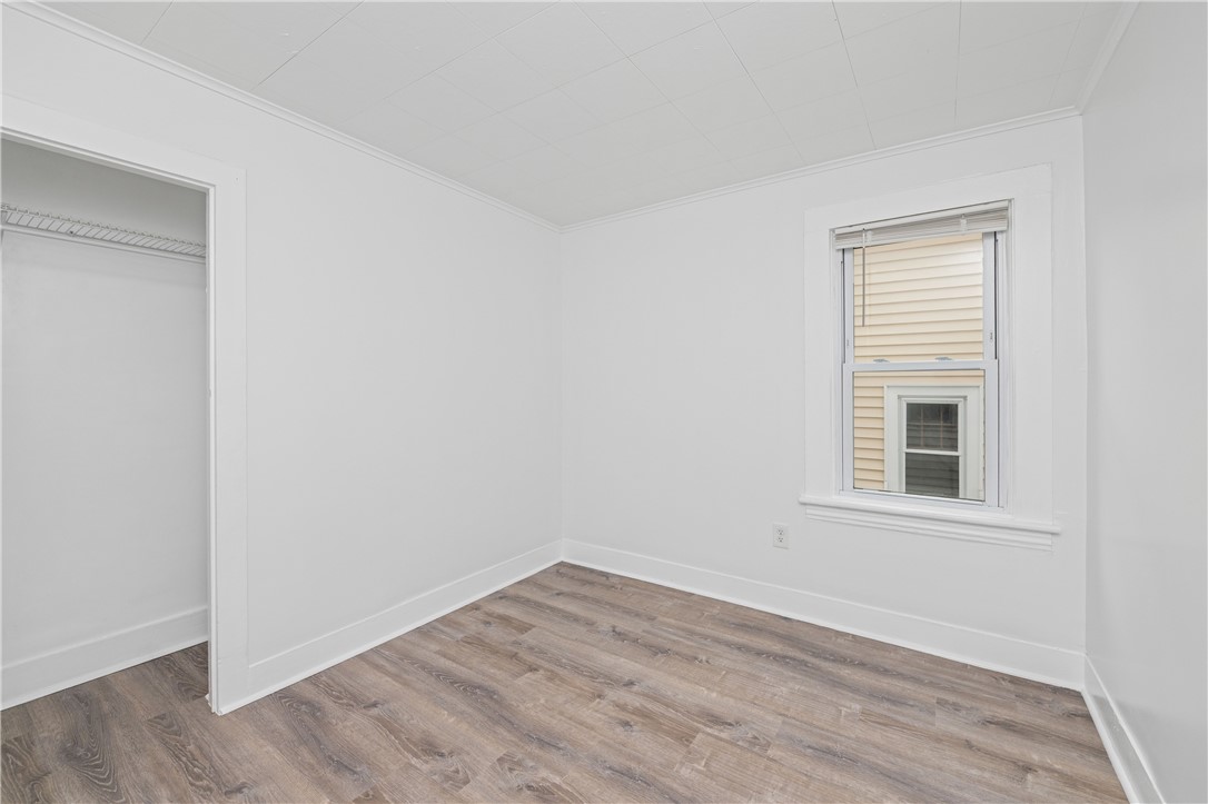 137 W Elm Street, East Rochester, New York image 24