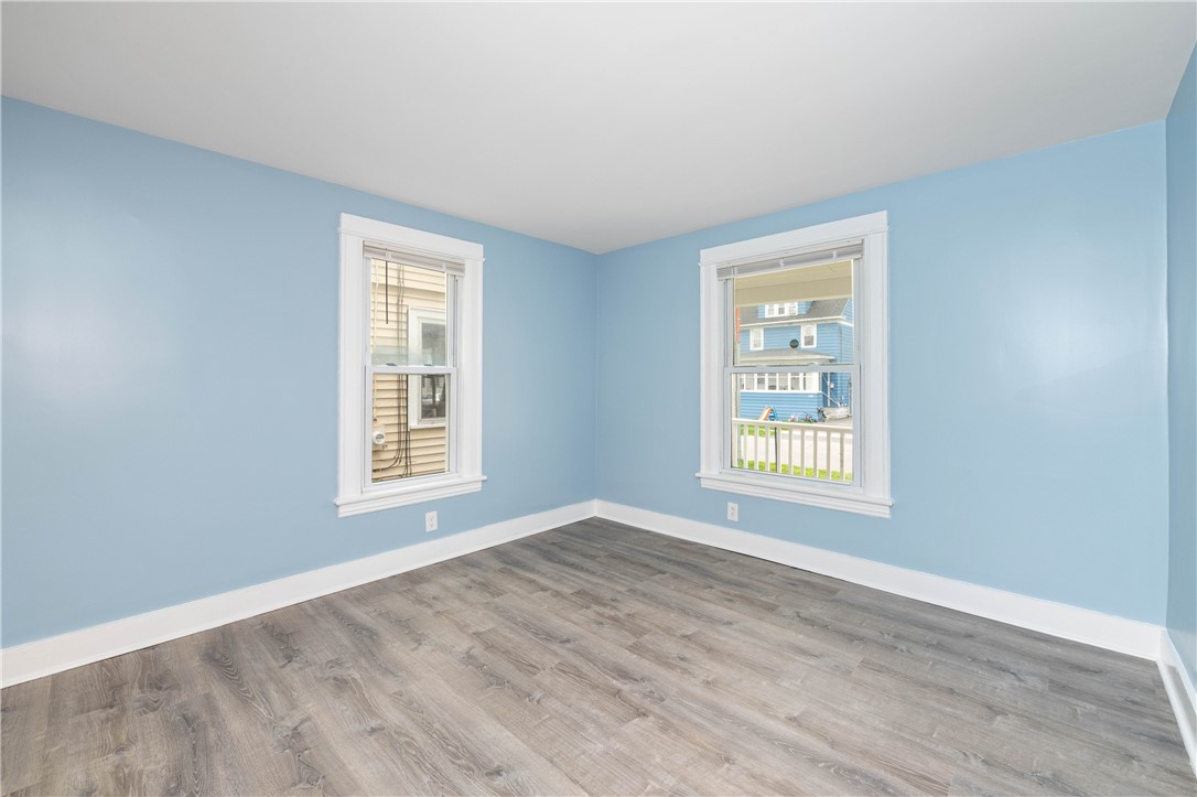 137 W Elm Street, East Rochester, New York image 11