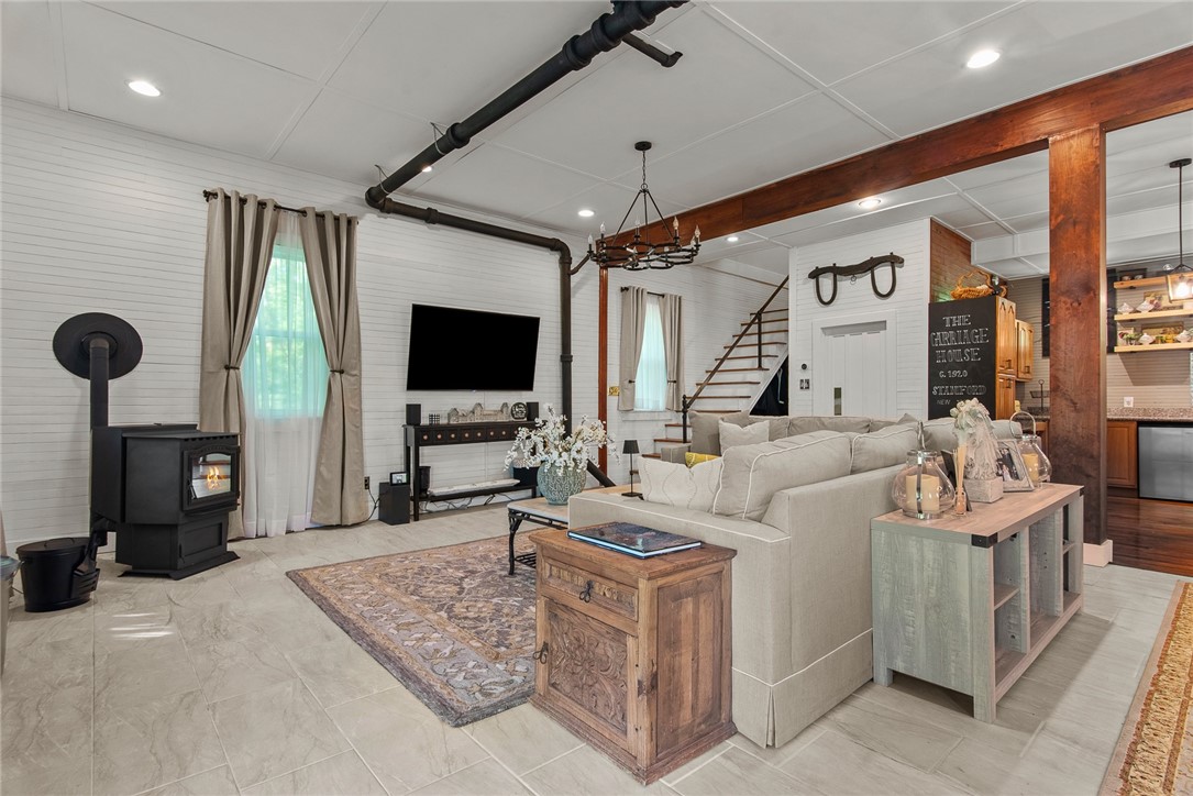 8 Van Dyke Avenue, Harpersfield, New York image 10