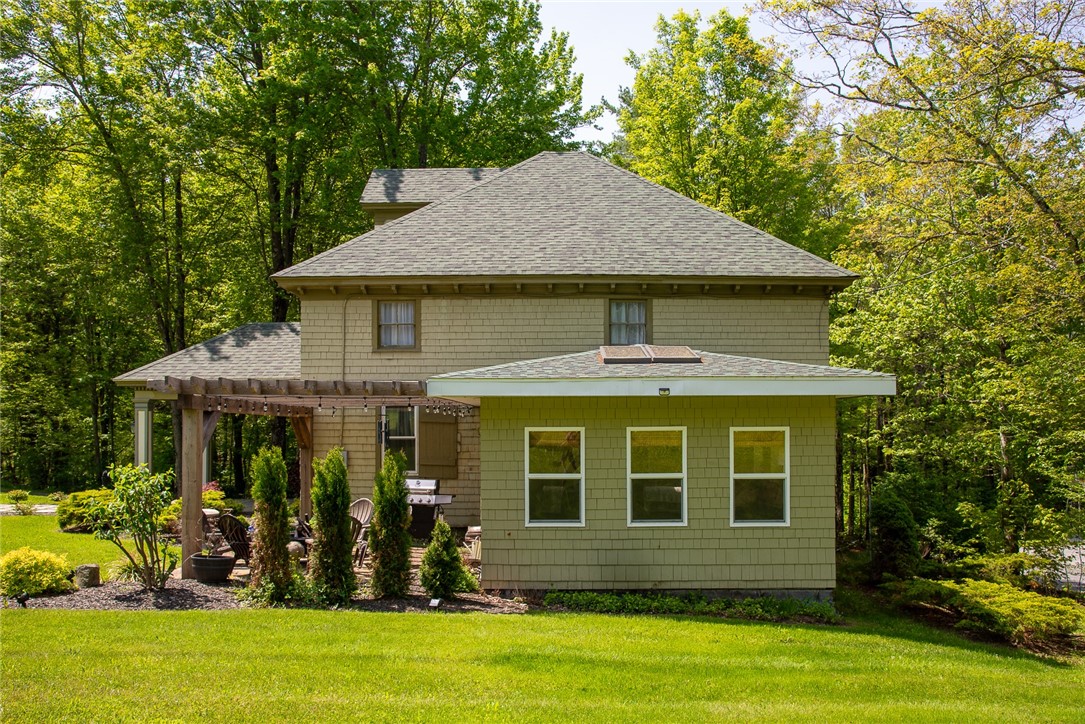 8 Van Dyke Avenue, Harpersfield, New York image 4