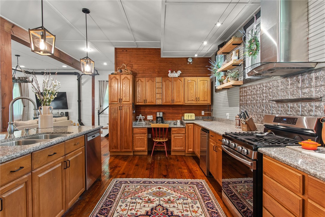 8 Van Dyke Avenue, Harpersfield, New York image 16