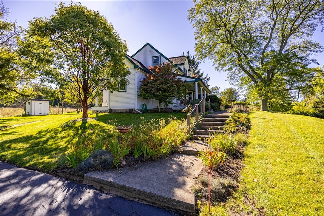 1117 Strong Rd Road