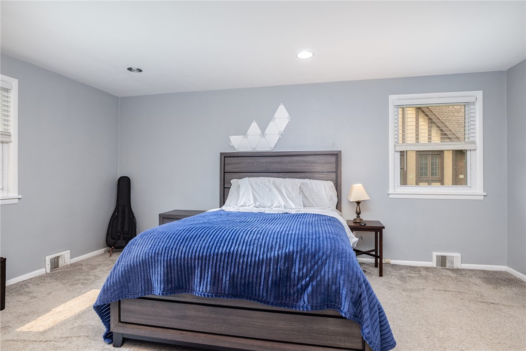 99 Grosvenor Road, Brighton, New York image 34