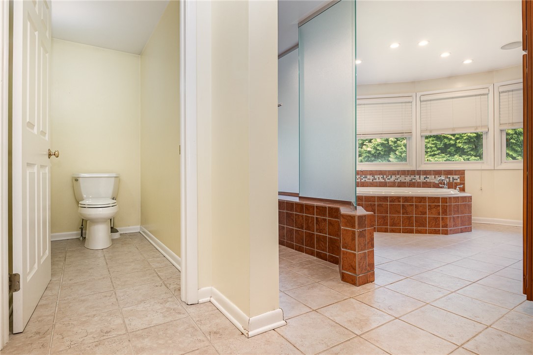 99 Grosvenor Road, Brighton, New York image 30