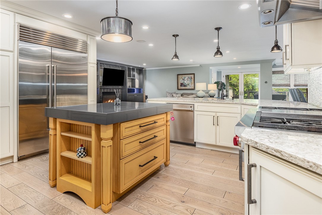 99 Grosvenor Road, Brighton, New York image 8