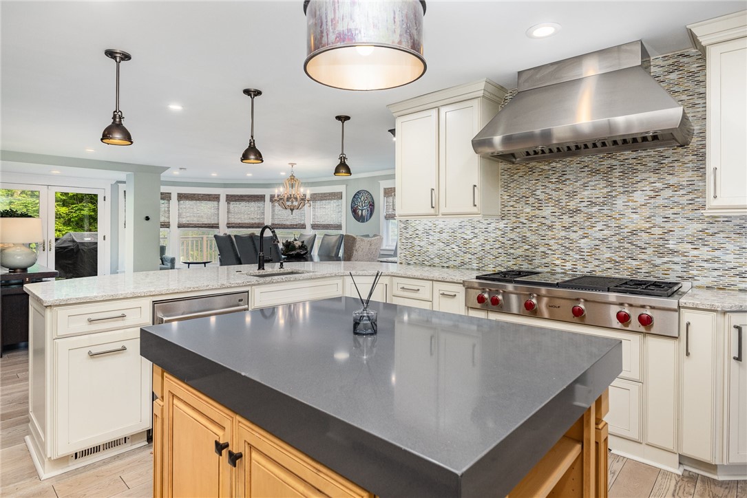 99 Grosvenor Road, Brighton, New York image 9